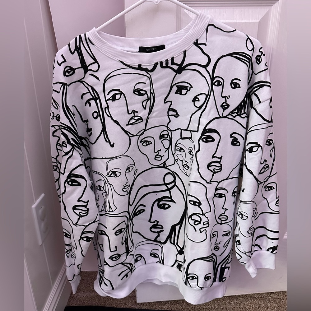 Mesh Face Crewneck - Forever 21